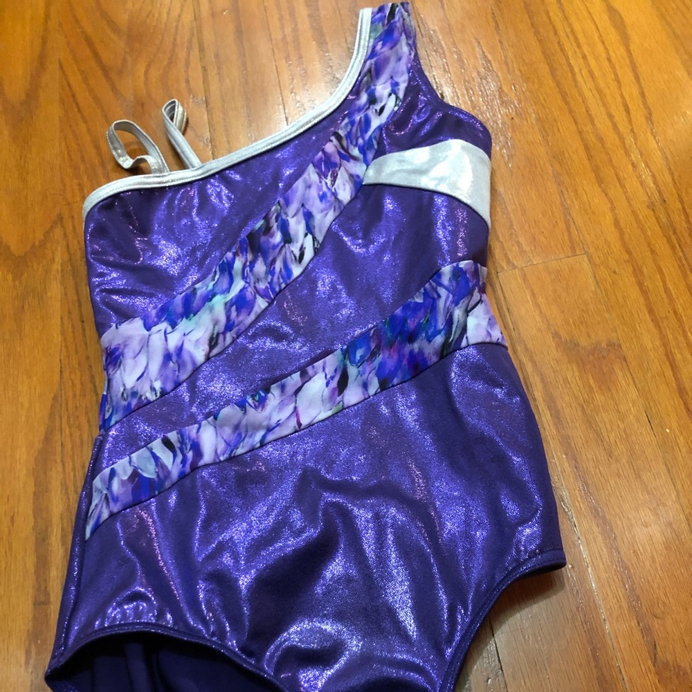 Capezio Girl’s leotard